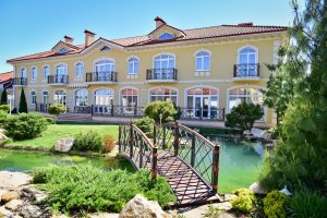 otel-vinnica-180